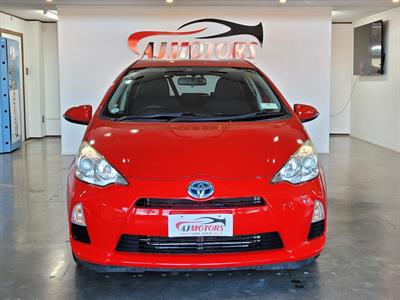 2014 Toyota Aqua - Thumbnail