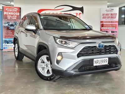 2021 Toyota RAV4 - Thumbnail