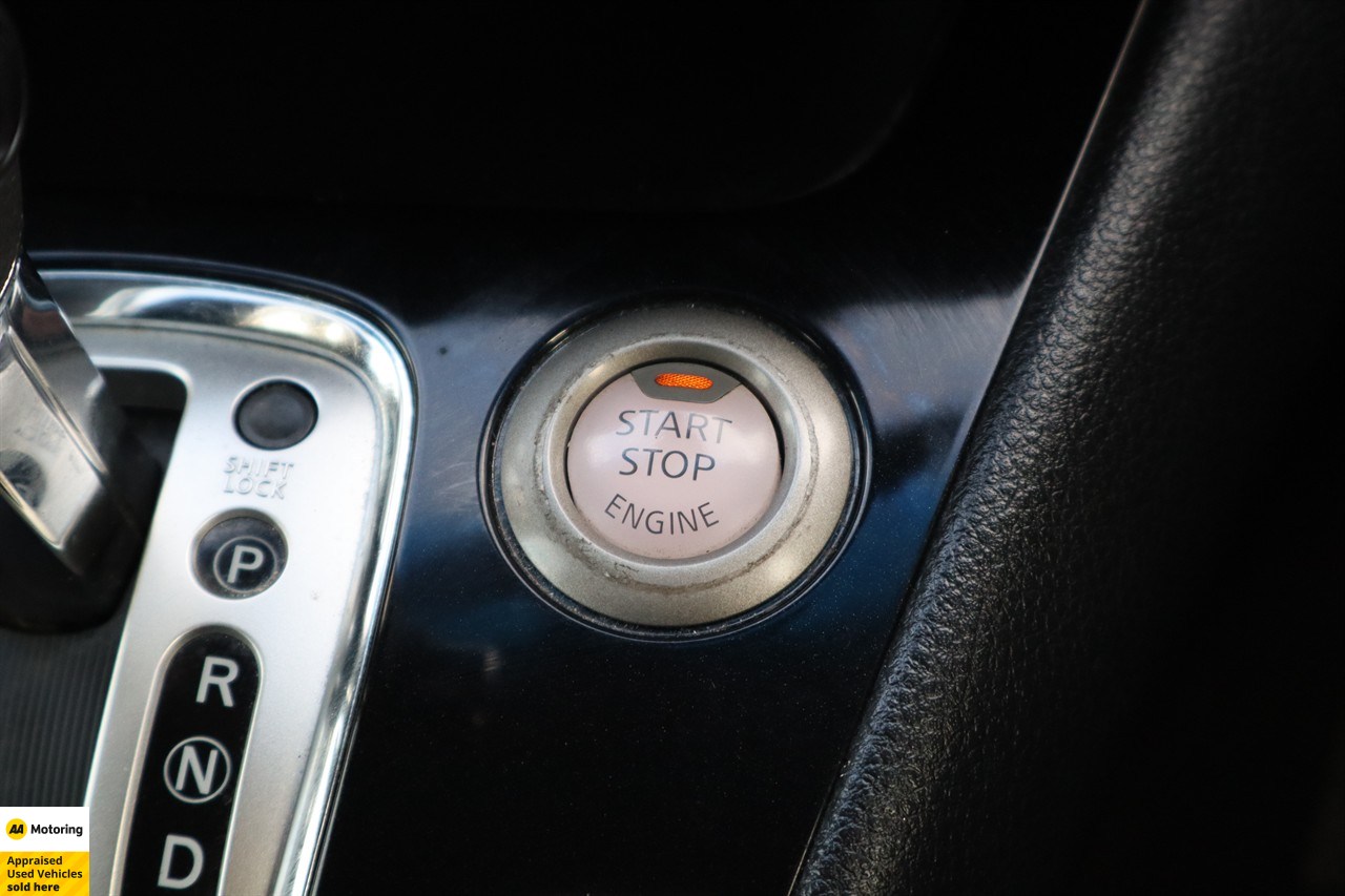 2015 Nissan Serena