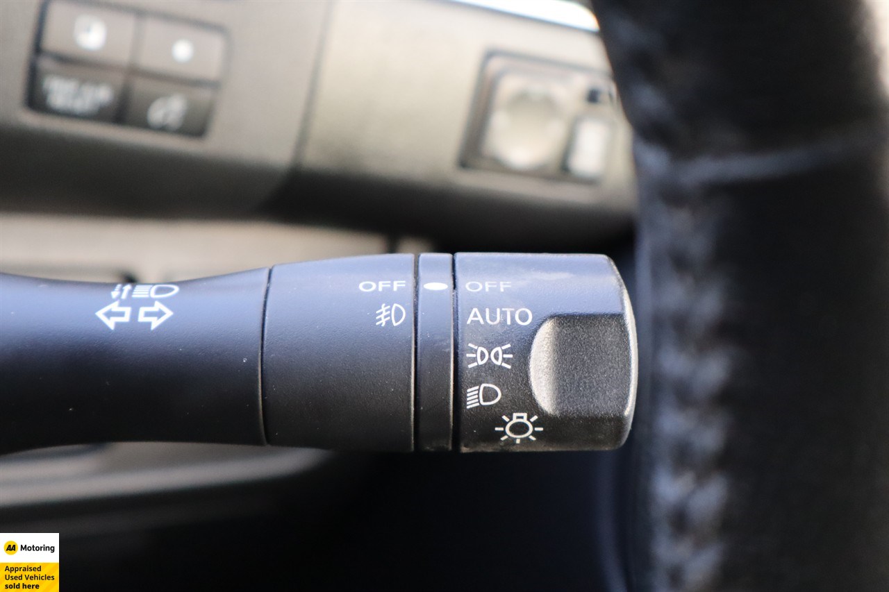 2015 Nissan Serena