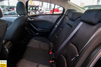 2014 Mazda Axela - Thumbnail