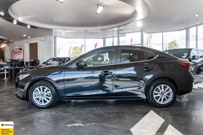 2014 Mazda Axela - Thumbnail