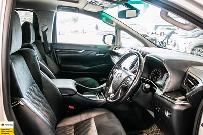 2018 Toyota Vellfire - Thumbnail