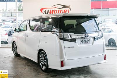 2018 Toyota Vellfire - Thumbnail