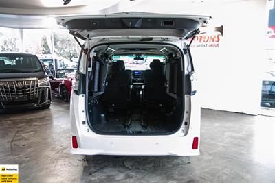 2018 Toyota Vellfire - Thumbnail