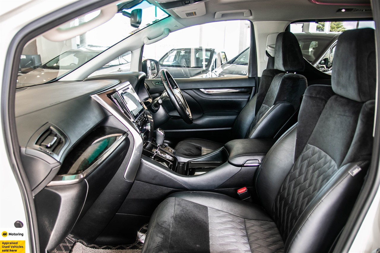 2018 Toyota Vellfire