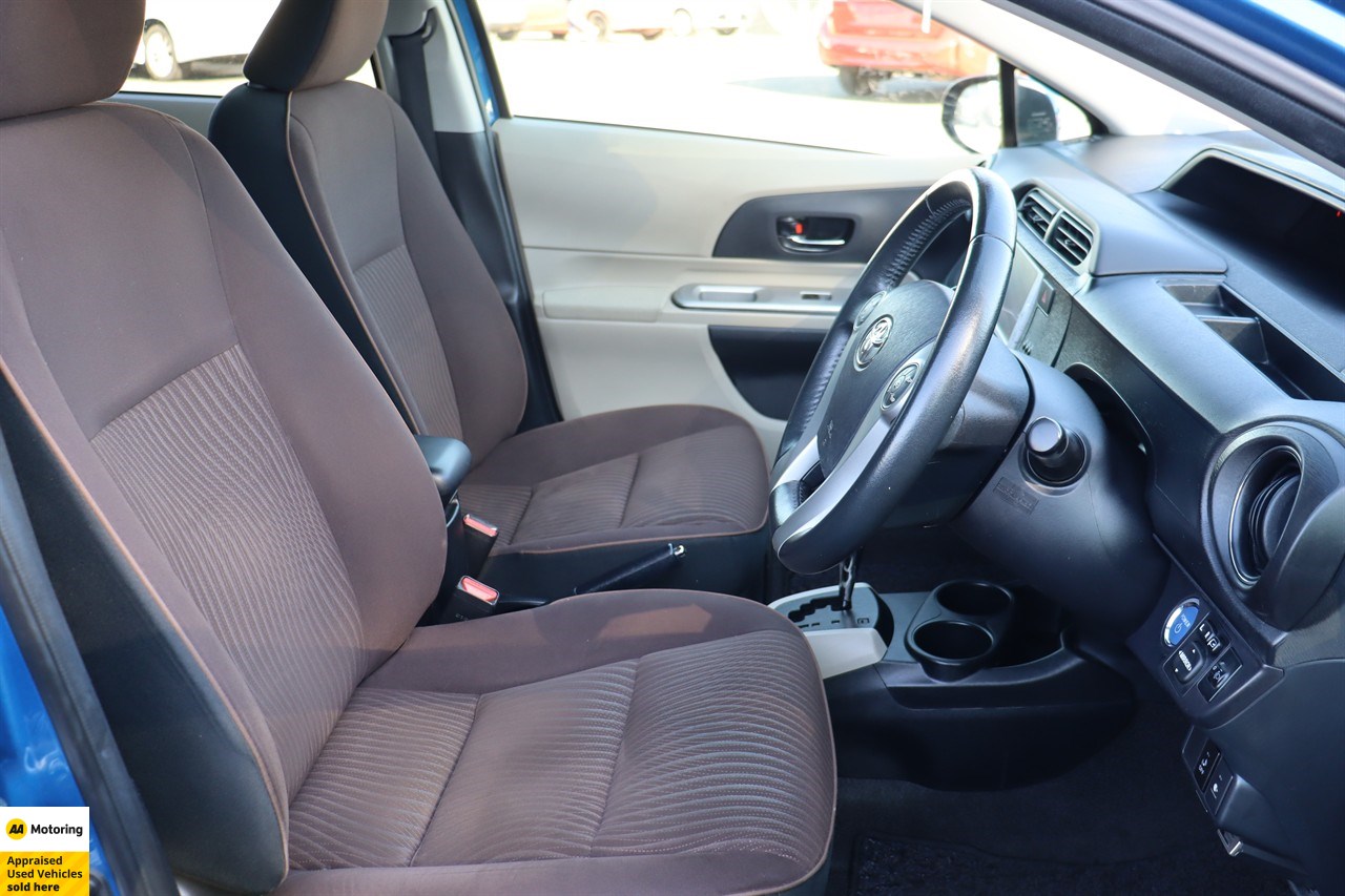 2013 Toyota Aqua