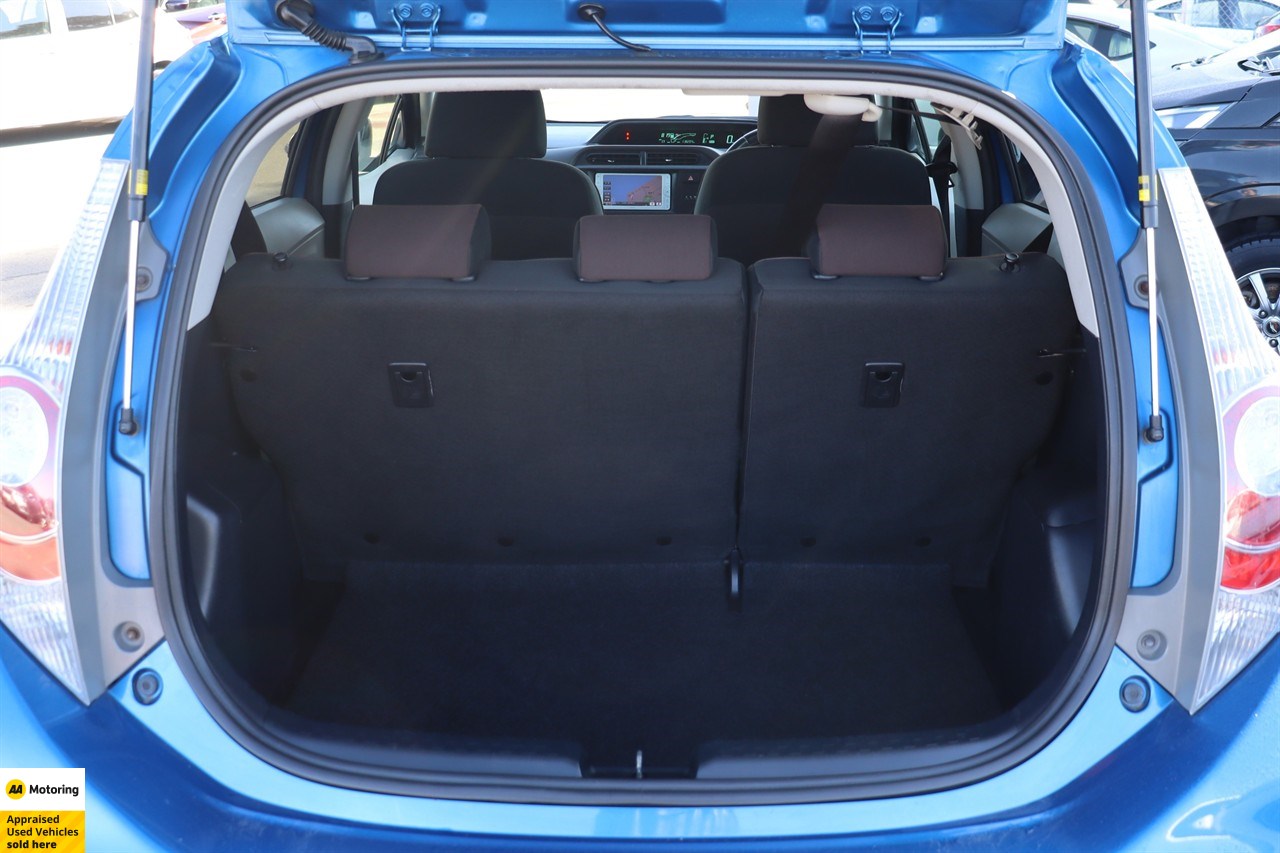 2013 Toyota Aqua
