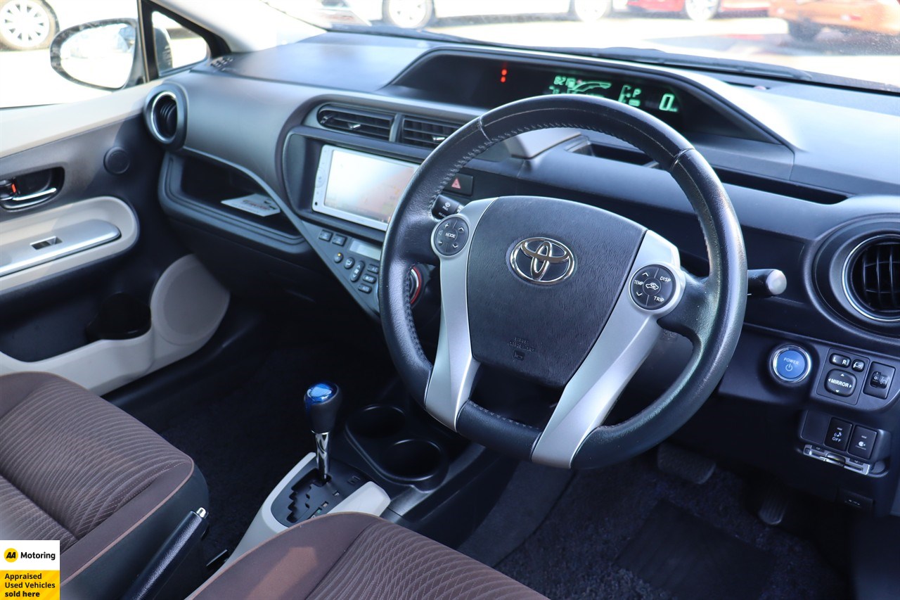 2013 Toyota Aqua