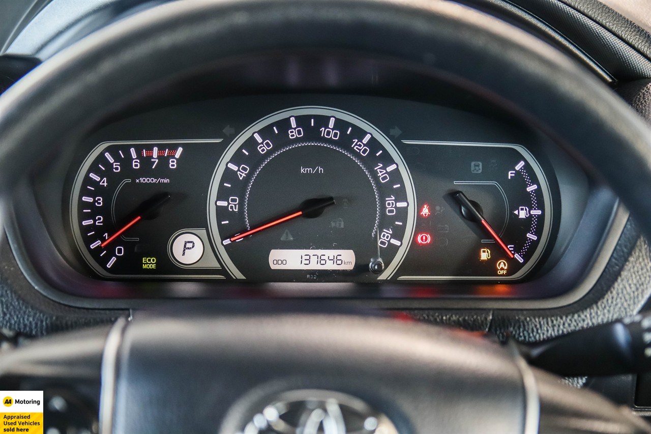 2014 Toyota Voxy