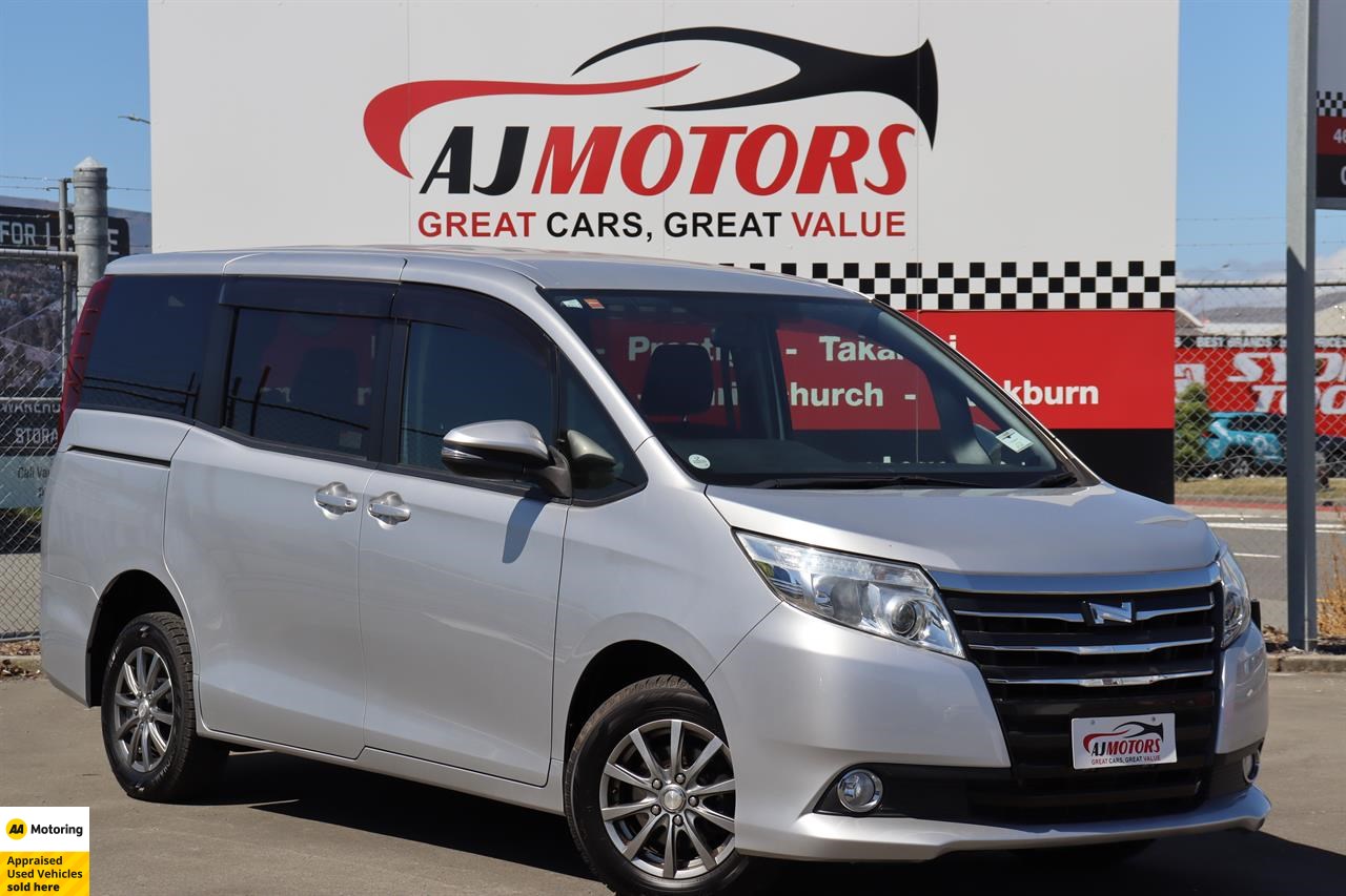 2015 Toyota Noah