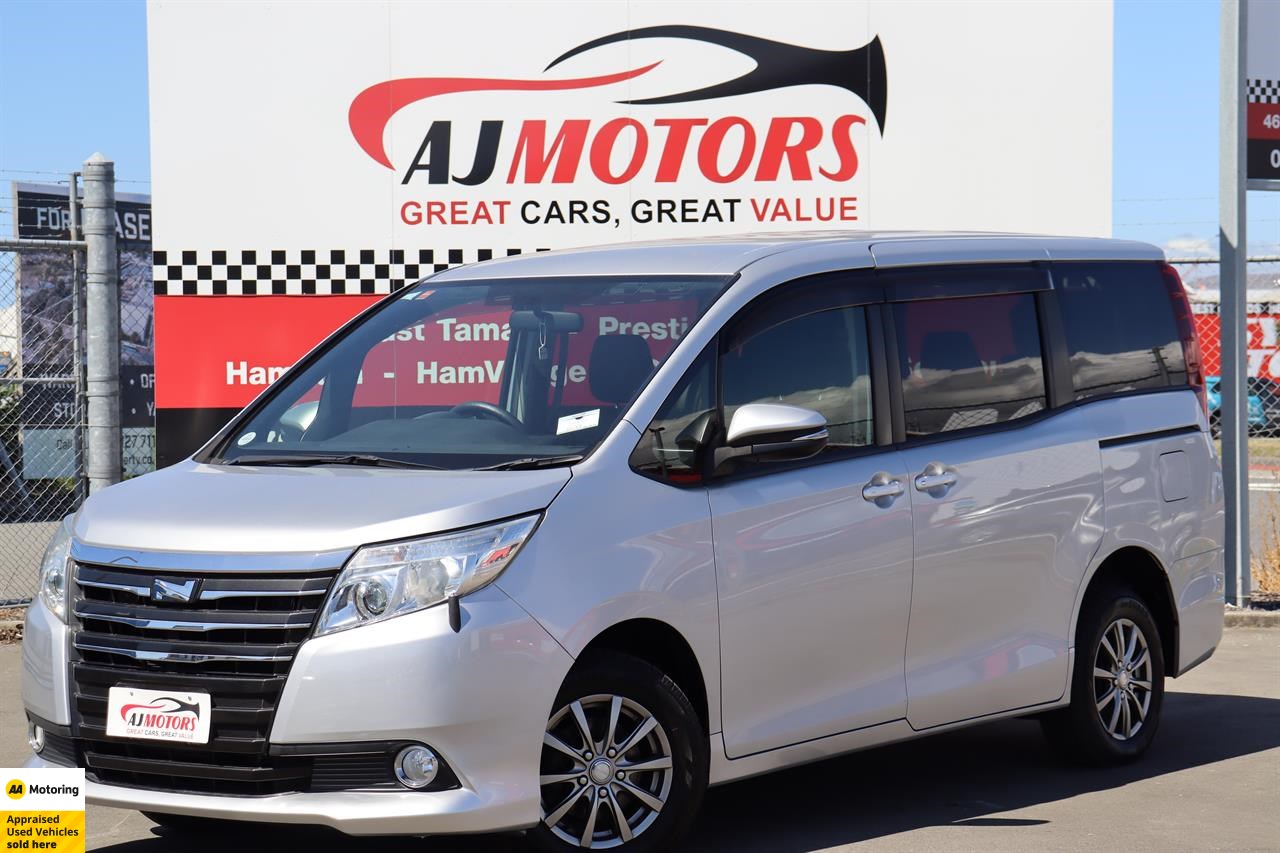 2015 Toyota Noah