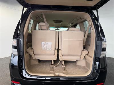 2010 Toyota Vellfire - Thumbnail