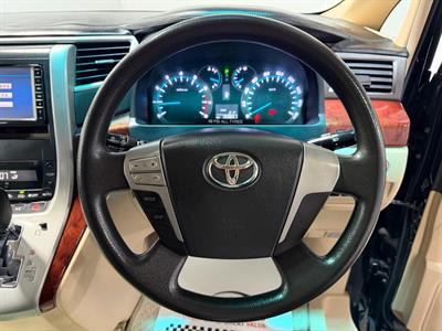 2010 Toyota Vellfire - Thumbnail