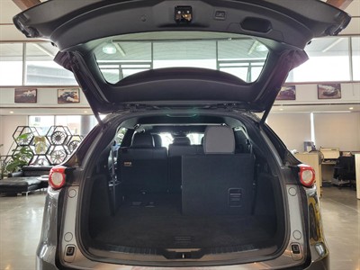 2017 Mazda CX-9 - Thumbnail