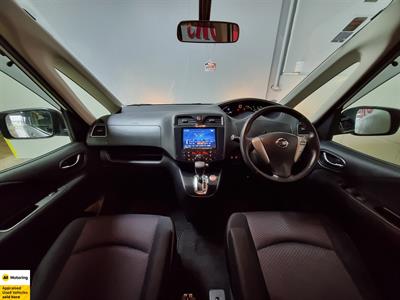 2012 Nissan Serena - Thumbnail