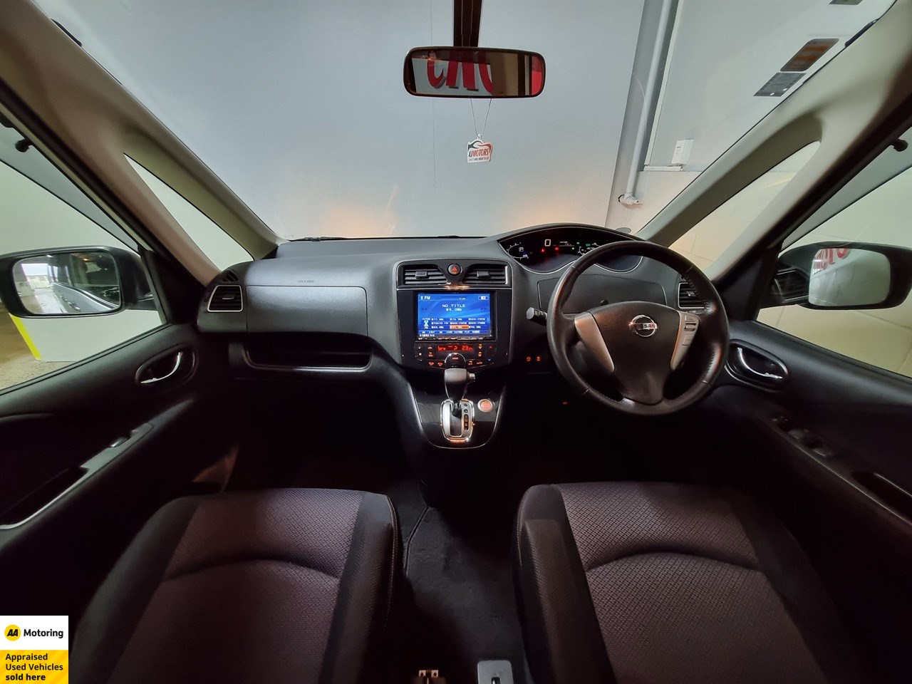 2012 Nissan Serena