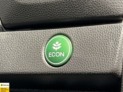 2018 Honda Fit - Thumbnail