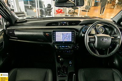 2025 Toyota HILUX - Thumbnail