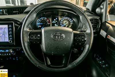 2025 Toyota HILUX - Thumbnail