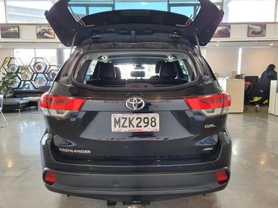 2020 Toyota Highlander - Thumbnail