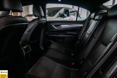 2013 Lexus GS 450h - Thumbnail