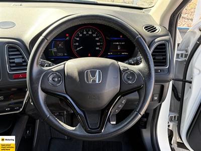 2015 Honda Vezel - Thumbnail