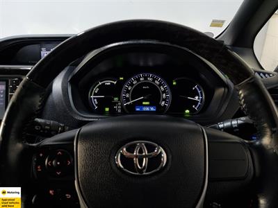 2016 Toyota Esquire - Thumbnail