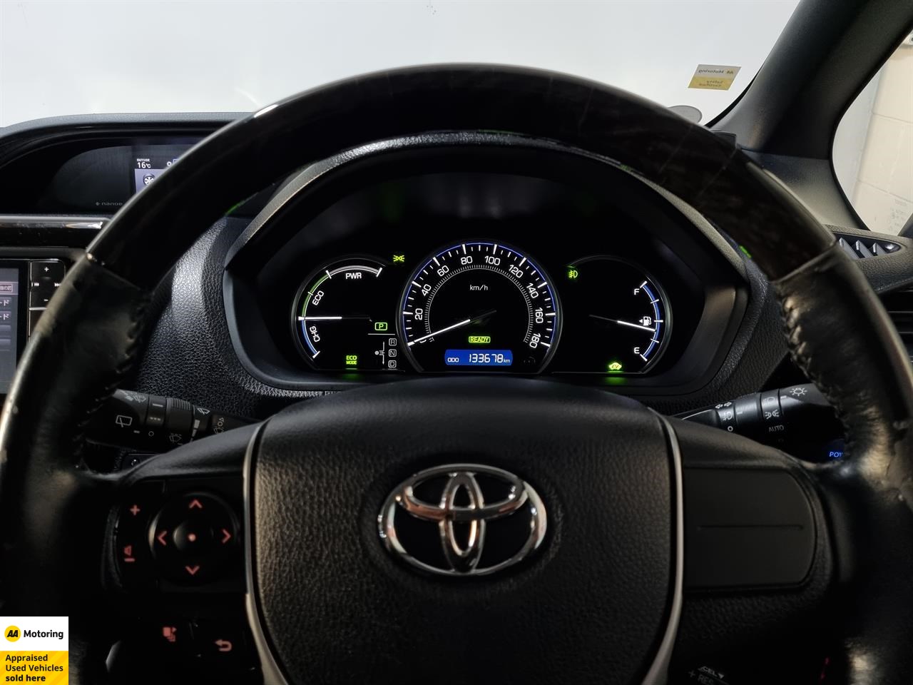 2016 Toyota Esquire