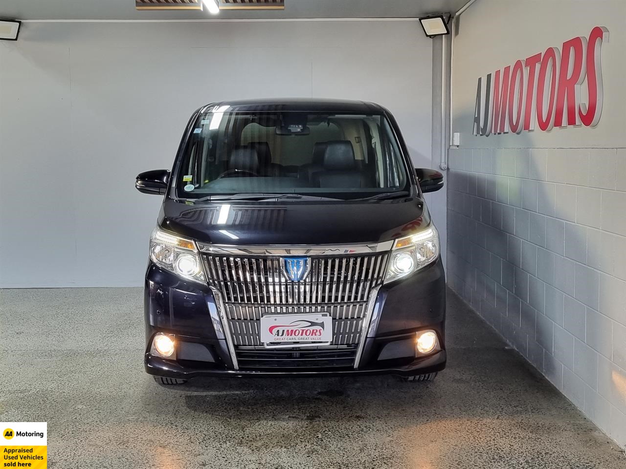 2016 Toyota Esquire