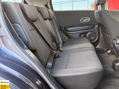 2015 Honda Vezel - Thumbnail