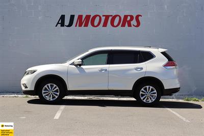 2015 Nissan X-Trail - Thumbnail