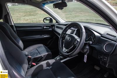 2013 Toyota Corolla - Thumbnail