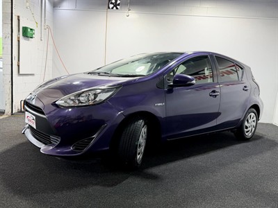 2018 Toyota Aqua - Thumbnail