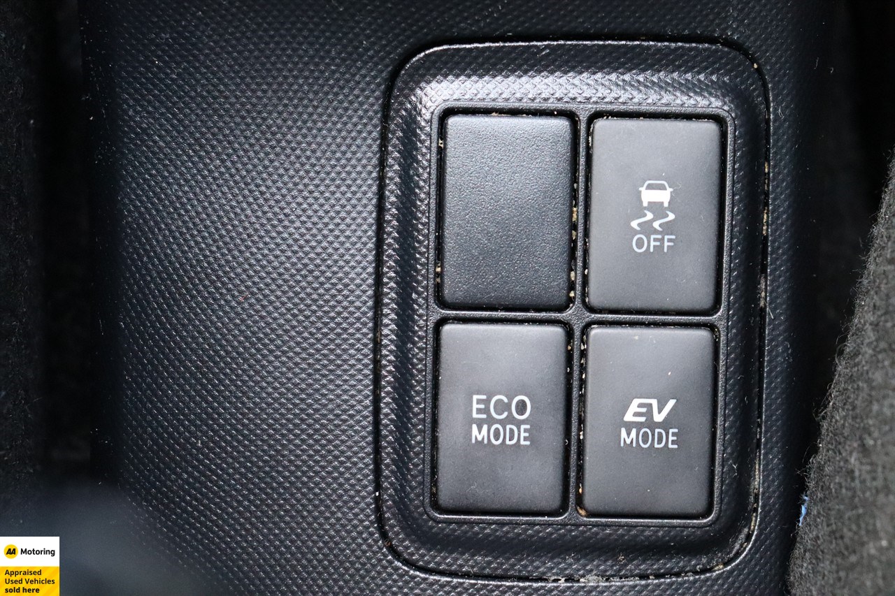 2015 Toyota Aqua
