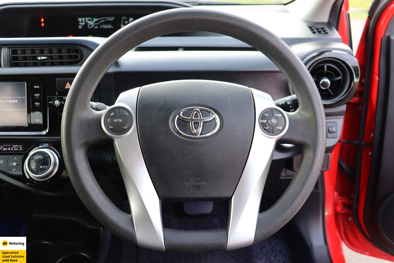 2015 Toyota Aqua