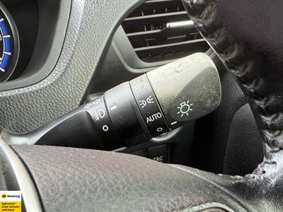 2014 Toyota Voxy - Thumbnail