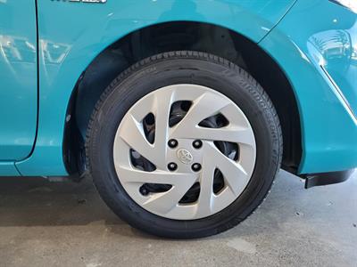 2019 Toyota Aqua - Thumbnail