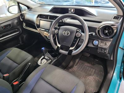 2019 Toyota Aqua - Thumbnail