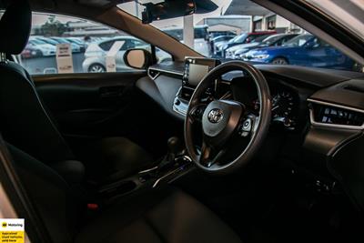 2020 Toyota Corolla - Thumbnail