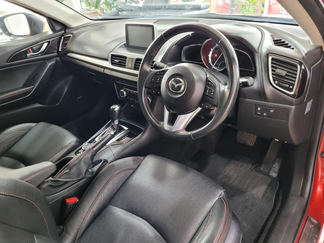 2014 Mazda Axela