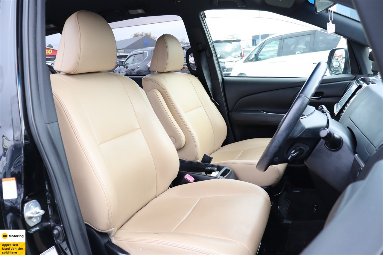 2015 Toyota Estima