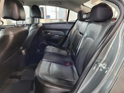 2011 Holden Cruze - Thumbnail