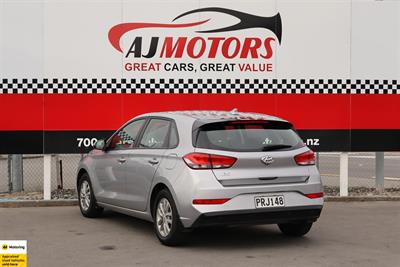 2022 Hyundai i30 - Thumbnail
