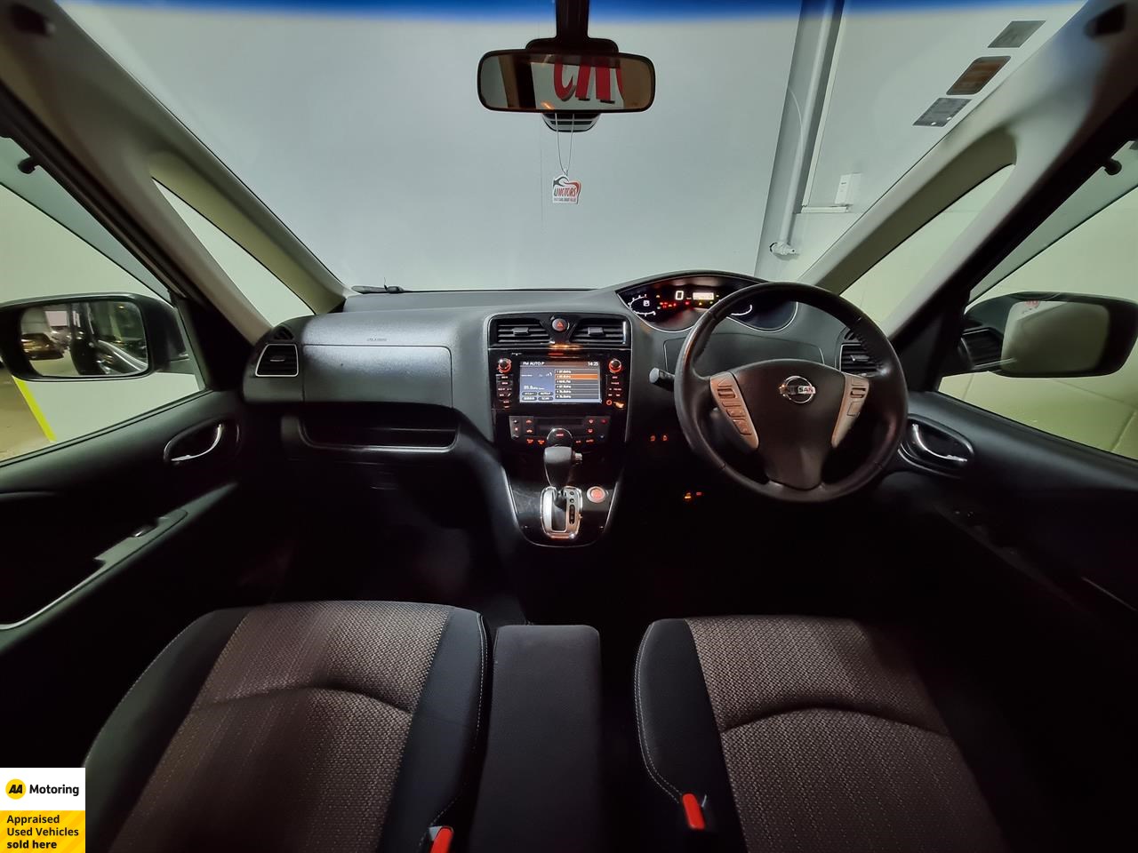 2014 Nissan Serena