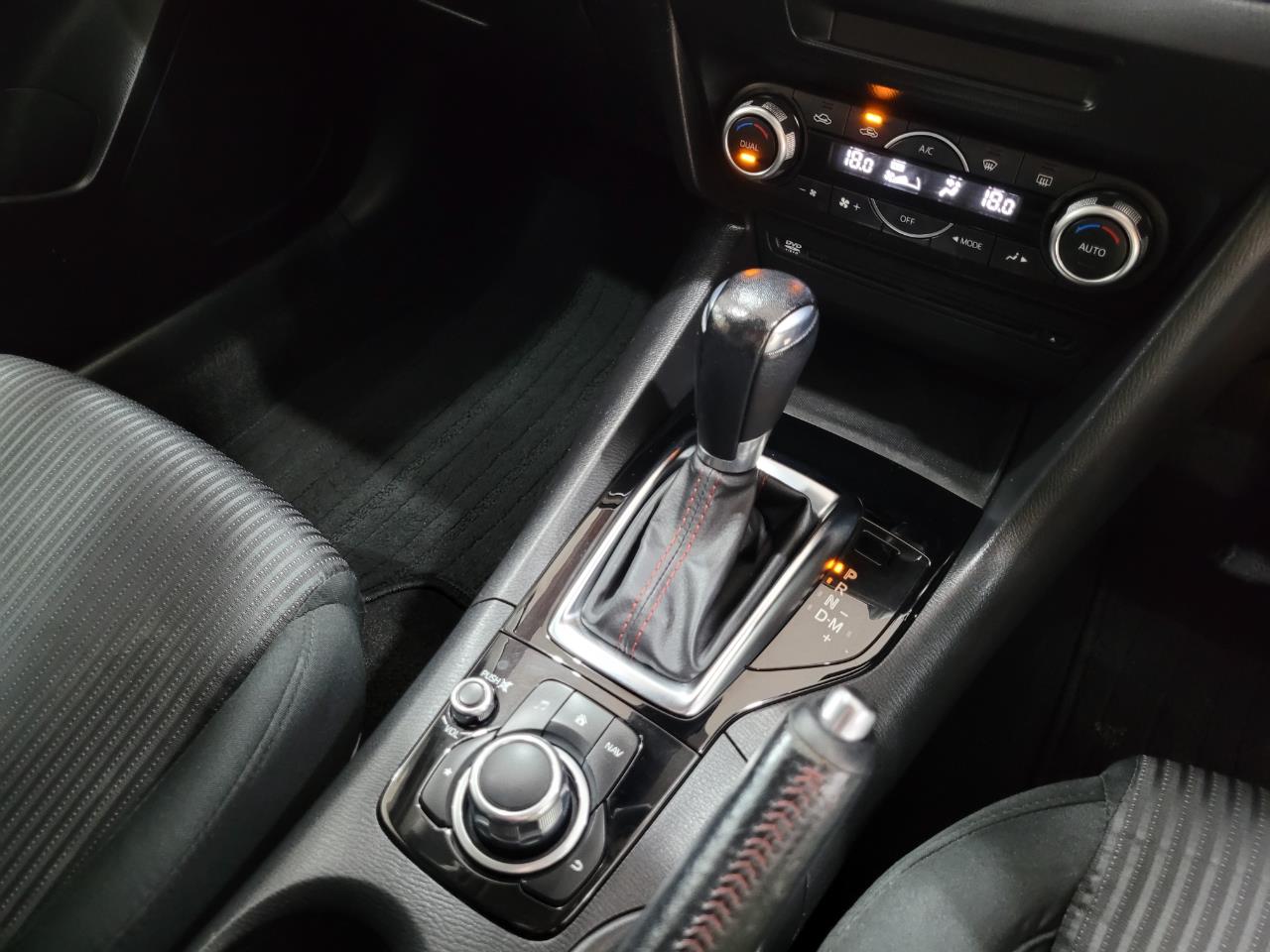 2015 Mazda Axela