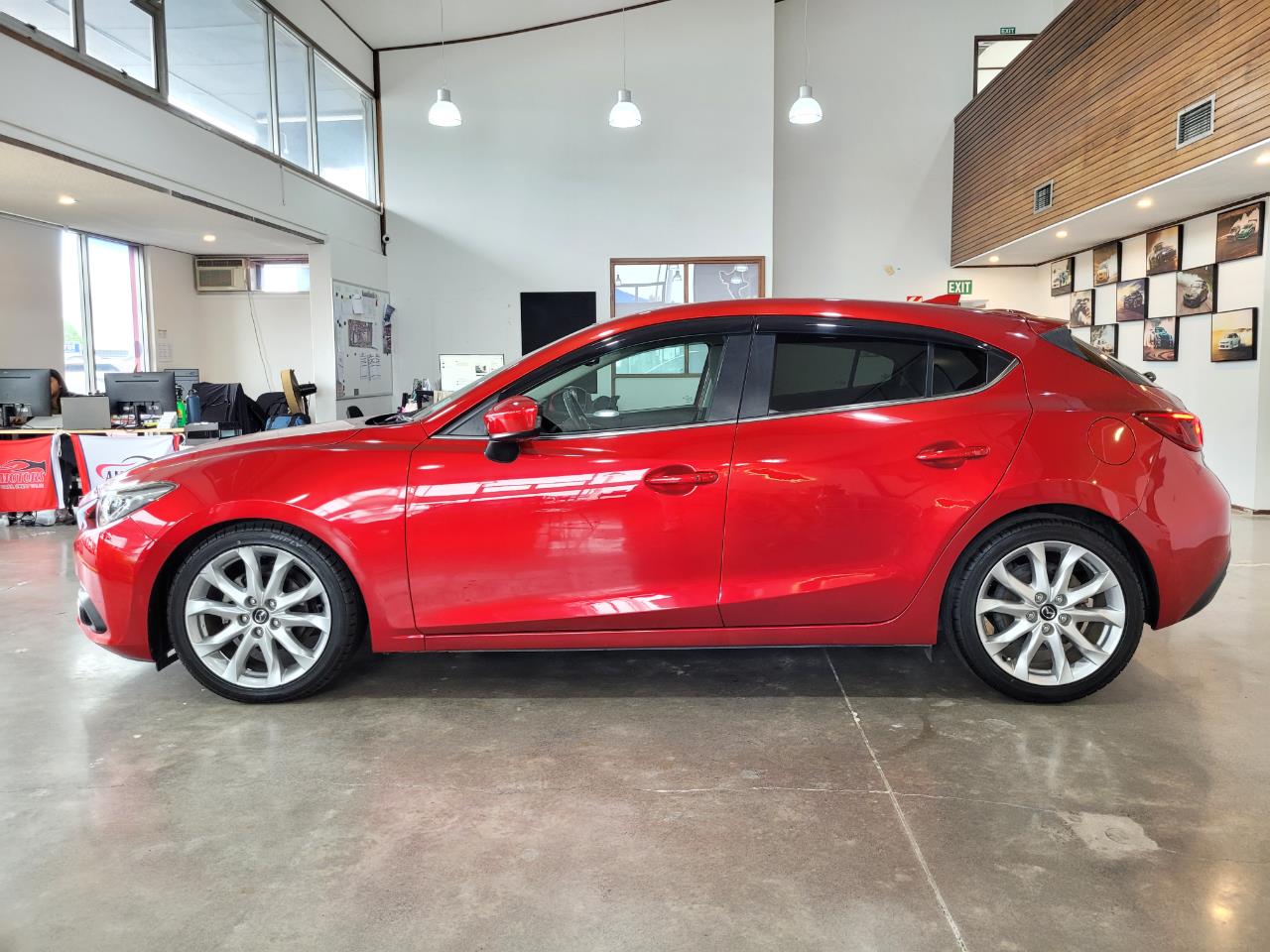 2015 Mazda Axela