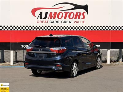 2017 Honda Fit - Thumbnail