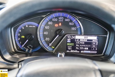 2018 Toyota Corolla - Thumbnail