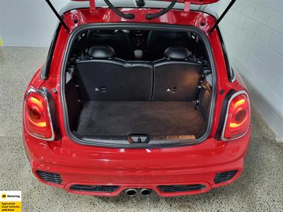 2016 Mini Cooper - Thumbnail